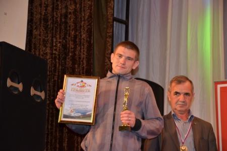 Футбольная команда КПРФ завоевала первенство в VIP-лиге Ростовской области
