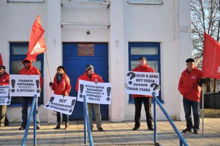Несмотря на бодрые отчеты чиновников, населенные пункты Ивановской области в очередной раз остались без отопления
