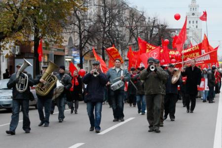 Слава Октябрю! Праздничные мероприятия в Воронежской области