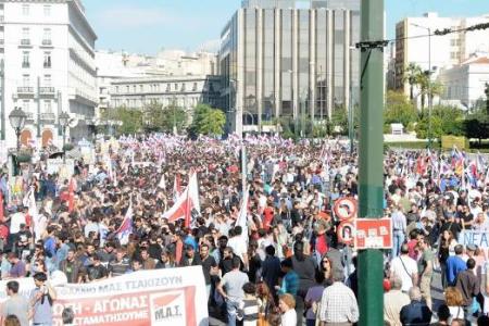 Греция: Многотысячные забастовки и митинги Компартии и революционных профсоюзов ПАМЕ