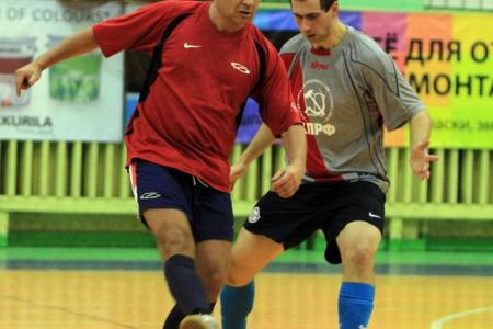 Футбольный клуб КПРФ одержал победу в финальном матче турнира CupperCup
