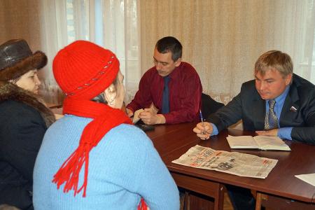 Пензенская область. Депутаты-коммунисты решают наболевшие проблемы граждан 