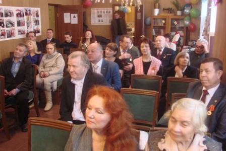 В Магадане коммунисты провели торжественное собрание по случаю 90-й годовщины образования СССР
