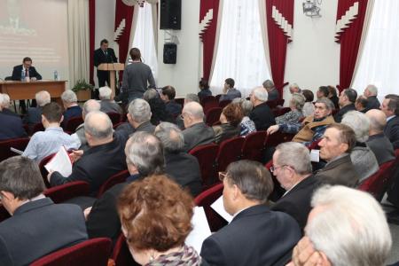 В Новосибирске проходит II пленум обкома КПРФ