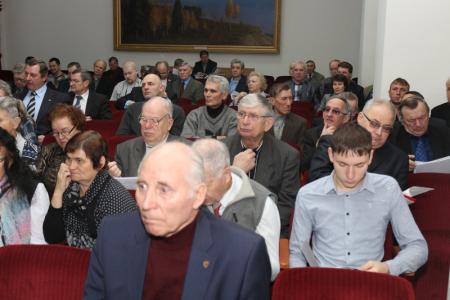 В Новосибирске проходит II пленум обкома КПРФ