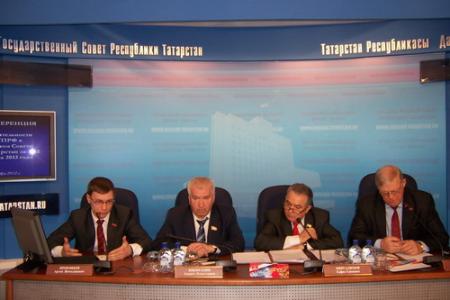 Татарстан. Фракция КПРФ в Госсовете РТ подвела итоги работы в 2012 году