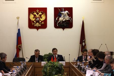 Помогут ли поправки в избирательное законодательство повысить доверие россиян к выборам? Круглый стол фракции КПРФ в Мосгордуме