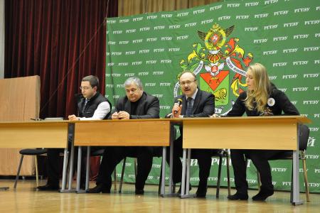 В.Н.Иконников: Фракция КПРФ поддерживает справедливые требования студентов Российского государственного торгово-экономического университета