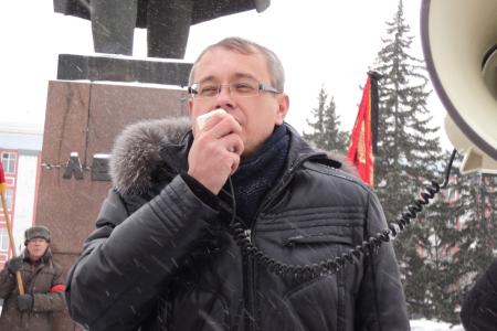 21 января барнаульские коммунисты провели митинг и возложили цветы к памятникам Ленину