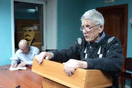 Барнаульские коммунисты на заседании политклуба дискутировали на тему «Религия и современный мир»