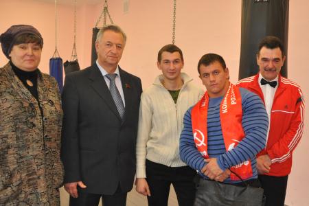 Москва: Спорт и КПРФ – это сила!