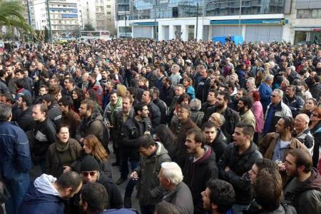 В Греции полиция арестовала 35 левых активистов, пикетировавших Министерство труда