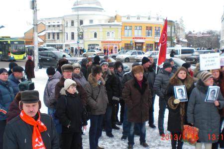 Вернуть задолженность по зарплате! Вологодские коммунисты провели митинг в поддержку работников предприятий «Стройнефтегаз» и «Доргазстрой»