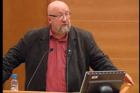 Г.А. Зюганов на "круглом столе" фракции КПРФ в Госдуме: "Без возрождения духовно-нравственных ценностей мы не продвинемся ни на шаг"