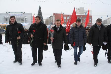 Новосибирские коммунисты почтили память Ленина