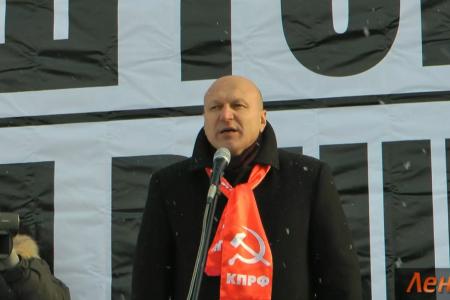 Санкт-Петербург: Коммунисты выступают в защиту 31 больницы и других объектов социального значения
