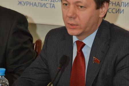 «Это плод коллективного труда всей партии». В Москве прошла презентация книги Г.А. Зюганова, посвященной 20-летию КПРФ