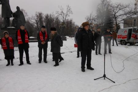 В Пскове прошел митинг в поддержку «детей войны» 