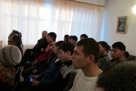 Бурятия. Депутат-коммунист В.М. Мархаев принял участие в творческой встрече с поэтом Ю.В. Романовым
