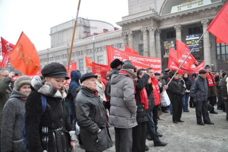 Пять сотен человек протестовали в Санкт-Петербурге против ужесточения закона о митингах