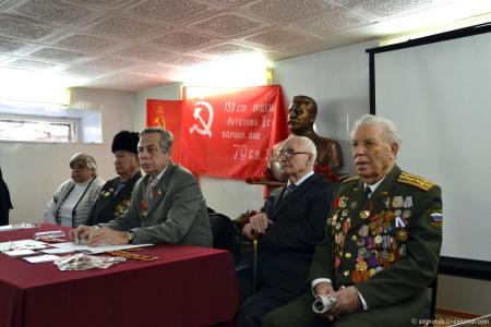 Коммунисты Астрахани провели торжественное собрание, посвященное 70-летию Победы в Сталинградском сражении
