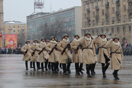 Коммунисты почтили память погибших в Сталинграде