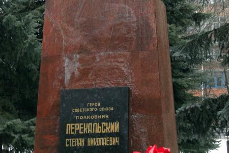 Курск. Коммунисты приняли участие в праздничных мероприятиях, посвященных 70-летию освобождения города от немецко-фашистских захватчиков 