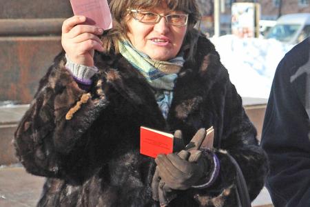 Ивановские коммунисты провели пикет в честь 20-летия КПРФ