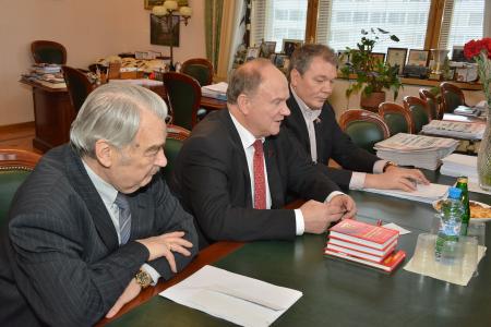 Г.А. Зюганов встретился в Москве с кубинским послом Эмилио Лосада