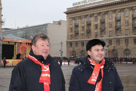 Коммунисты почтили память погибших в Сталинграде