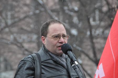 Пять сотен человек протестовали в Санкт-Петербурге против ужесточения закона о митингах