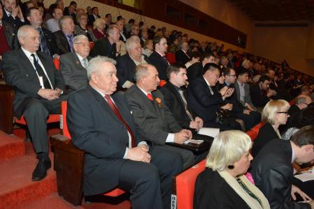 Начался второй рабочий день XV Съезда КПРФ
