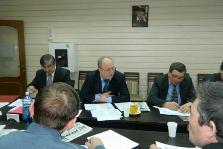 Совещание руководителей предприятий АПК Новосибирской области: Село прошло точку невозврата
