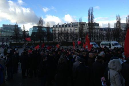 Французские коммунисты провели в Париже митинг в честь 70-й годовщины победы под Сталинградом