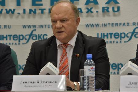 Г.А. Зюганов: «Главная особенность XV Съезда - это устремленность в будущее». Лидер КПРФ провел пресс-конференцию в ИА «Интерфакс»