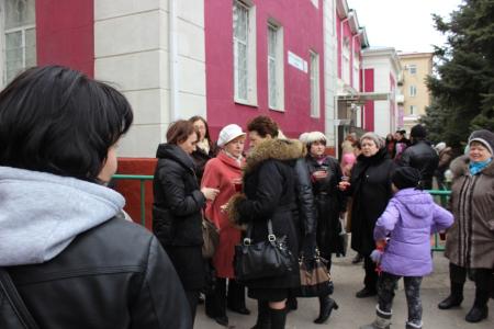 Волгоградская область. Митингующих  за губернатора «прокачали» алкоголем