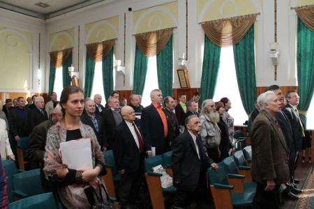 Видео. В Пскове прошло общегородское открытое партийное собрание
