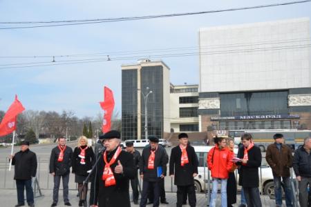 Нет коммунальному грабежу! Митинг в Ростове-на-Дону