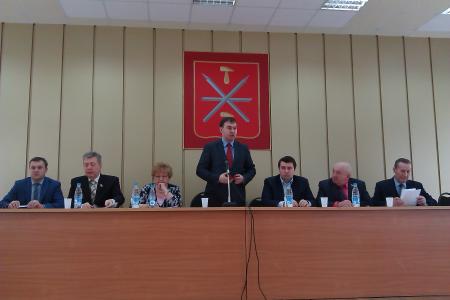 На пленуме тульские коммунисты обсудили итоги XV съезда КПРФ и наметили пути реализации его решений