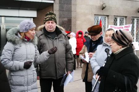 Татарстан. "ЖКХ – удавка для народа!". Коммунисты Альметьевска провели митинг