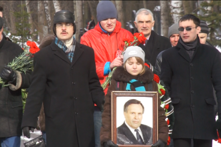 "Цветы для Виктора Илюхина". Всероссийская акция памяти в годовщину смерти В.И. Илюхина