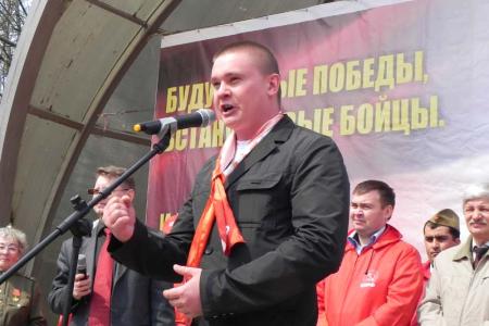 Массовая протестная акция в Белгороде: "Защитим нашу историю!", "Позор вандалам из "Единой России", разрушающим памятники В.И.Ленину!"