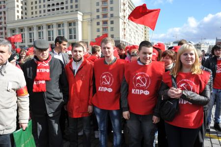 Сама история доказала правоту Ленина! Коммунисты во главе с Г.А. Зюгановым возложили цветы к Мавзолею на Красной площади
