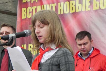 Массовая протестная акция в Белгороде: "Защитим нашу историю!", "Позор вандалам из "Единой России", разрушающим памятники В.И.Ленину!"