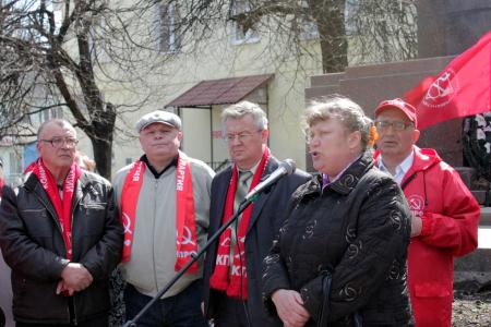 Отставки губернатора Псковской области потребовали жители Невельского района на митинге КПРФ