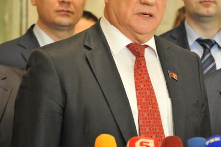 Г.А. Зюганов: Мы настаиваем на формировании левоцентристского правительства народного доверия