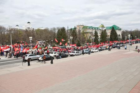 Массовая протестная акция в Белгороде: "Защитим нашу историю!", "Позор вандалам из "Единой России", разрушающим памятники В.И.Ленину!"