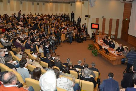 Г.А. Зюганов: Проблемы обманутых дольщиков надо решать немедленно!