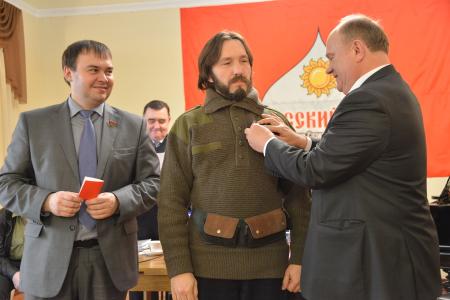 Сконцентрировать усилия на праздновании Дня русского языка! Г.А. Зюганов принял участие в заседании Высшего и Координационного советов Всероссийского созидательного движения «Русский Лад»