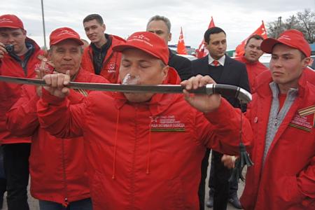 Ростовская область приняла эстафету. На Дону встретили участников международного автопробега «Наша Великая Победа»